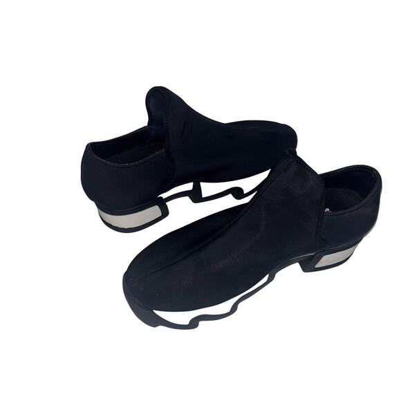 iRi Wes Neoprene Sneakers- Black and White with Black Outline- Size 38 1/2 - Picture 3 of 13